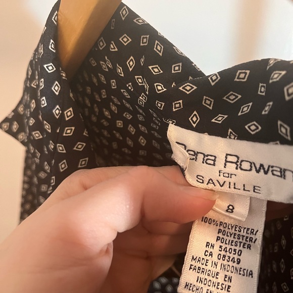 Vintage Short Sleeve Blouse - Picture 2 of 4